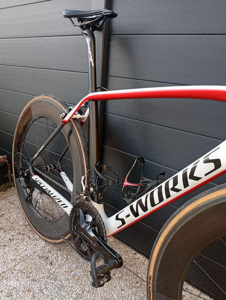 Used Specialized Tarmac Shimano Dura Ace 2018 Road & Gravel — image 4 of 5