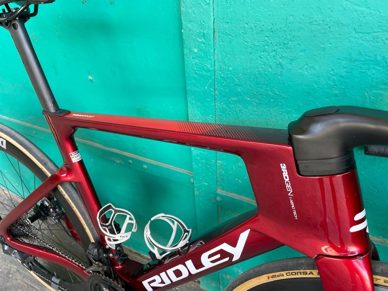 Used Ridley Noah Fast 3.0 - Shimano Ultegra DI2 2x12sp 2025 2025 Road & Gravel, Red — image 7 of 8