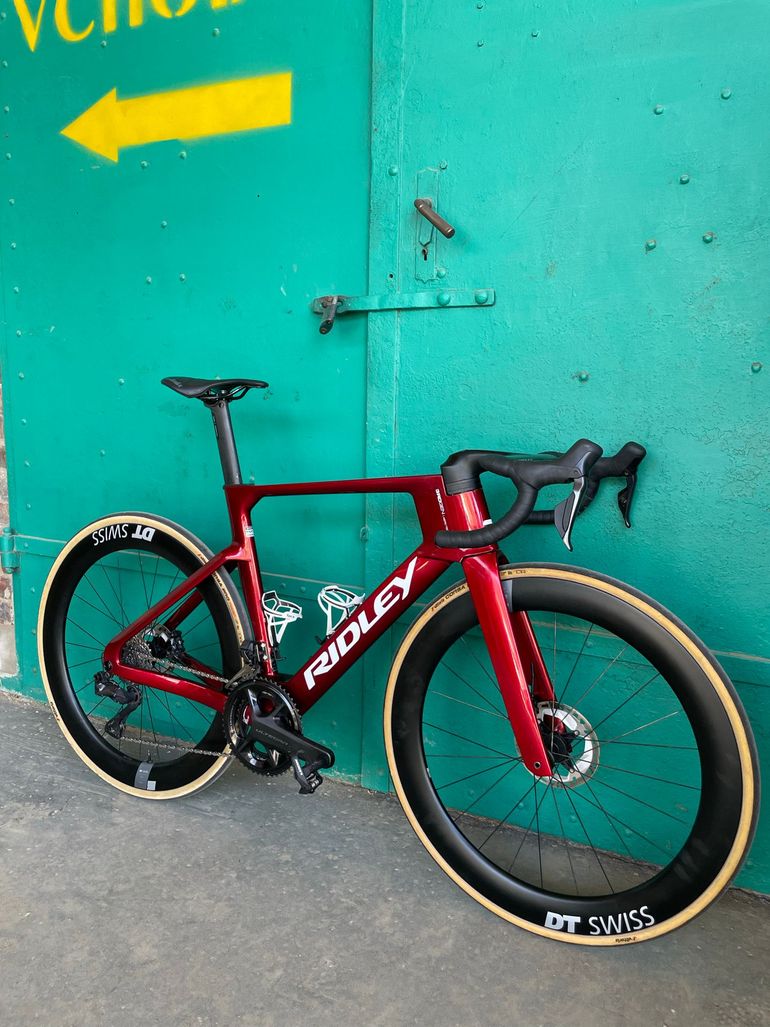 Used Ridley Noah Fast 3.0 - Shimano Ultegra DI2 2x12sp 2025 2025 Road & Gravel, Red — image 5 of 8