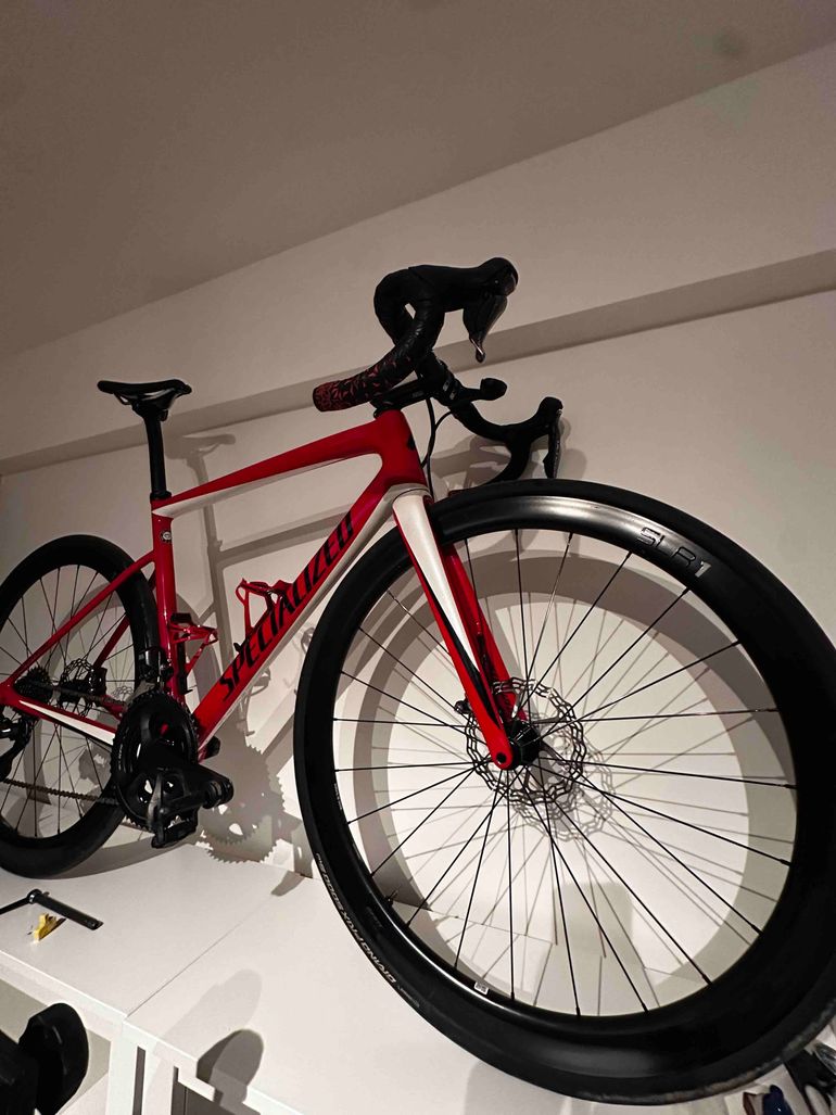 Used Specialized Tarmac SL6 Disc Comp - Ultegra Di2 2020 2020 Road & Gravel — image 5 of 7