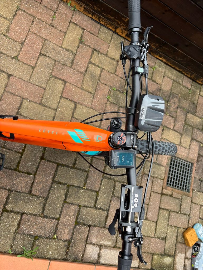 Used Mondraker Level R 2020 2020 Mountainbike, Orange, 29 — image 4 of 5