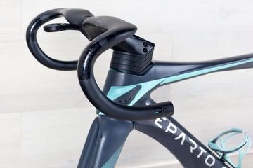 Used Bianchi OLTRE RC 2024 Road & Gravel, Light Gray — image 5 of 10
