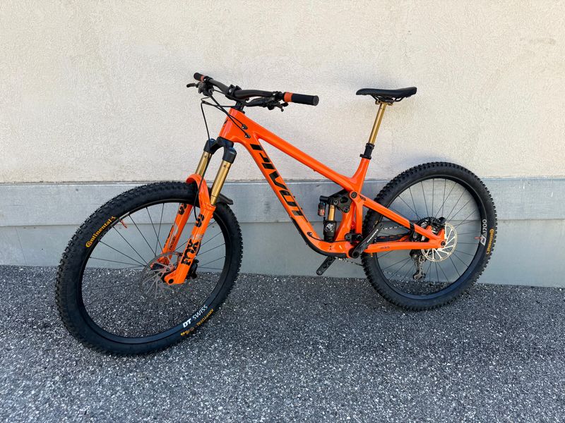 Pivot FIREBIRD Pro XT/XTR - Coil 2022 2022 Mountainbike usato, Arancione — immagine 4 di 12