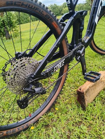 Gebrauchtes GT Force Sport 2021 2021 Mountainbike, Schwarz, 29 — Bild 3 von 9