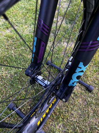 Used Santa Cruz Nomad X01 / Carbon CC / 27.5 2020 2020 Mountainbike, Purple, 27.5 — image 11 of 13