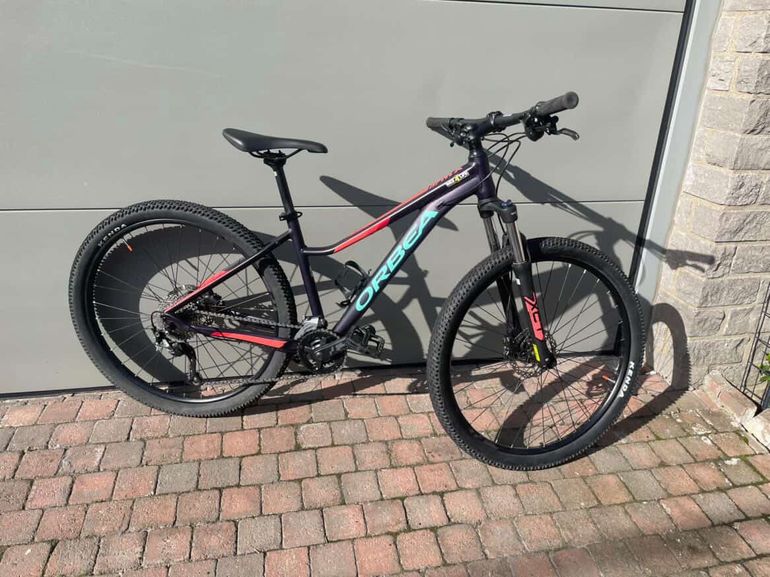 Used Orbea MX ENT 40 27.5 2021 2021 Mountainbike — image 1 of 8