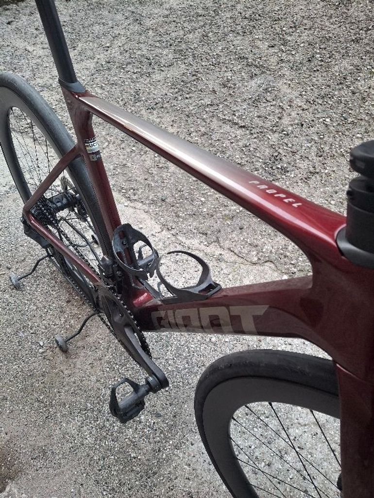 Used Giant Propel Advanced Pro 0 2024 2024 Road & Gravel, Red — image 4 of 9