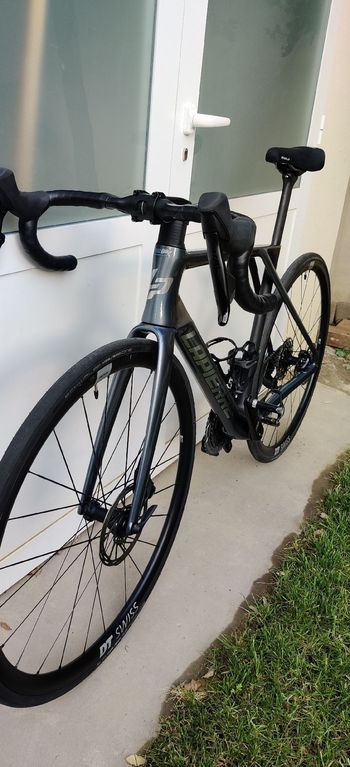 Used Lapierre Xelius DRS 6.0 AXS 2025 2025 Road & Gravel, Light Gray — image 10 of 15