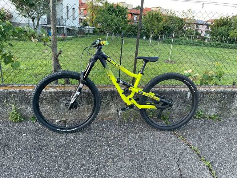 Used Commencal SUPREME JUNIOR 2018 2018 Youth — image 3 of 6
