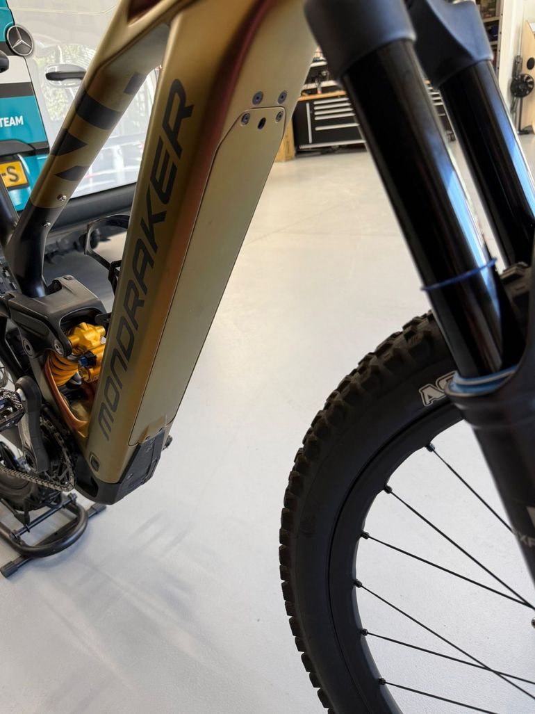 Used Mondraker CRAFTY CARBON XR 2025 2025 Mountainbike — image 8 of 14