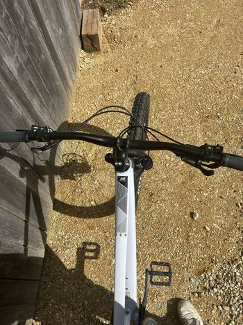 Used ROCKRIDER Hardtail Shimano Deore 2021 Mountainbike, White — image 6 of 9