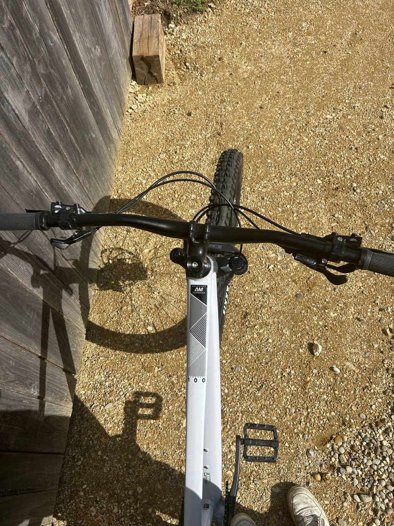 Used ROCKRIDER Hardtail Shimano Deore 2021 Mountainbike, White — image 6 of 9