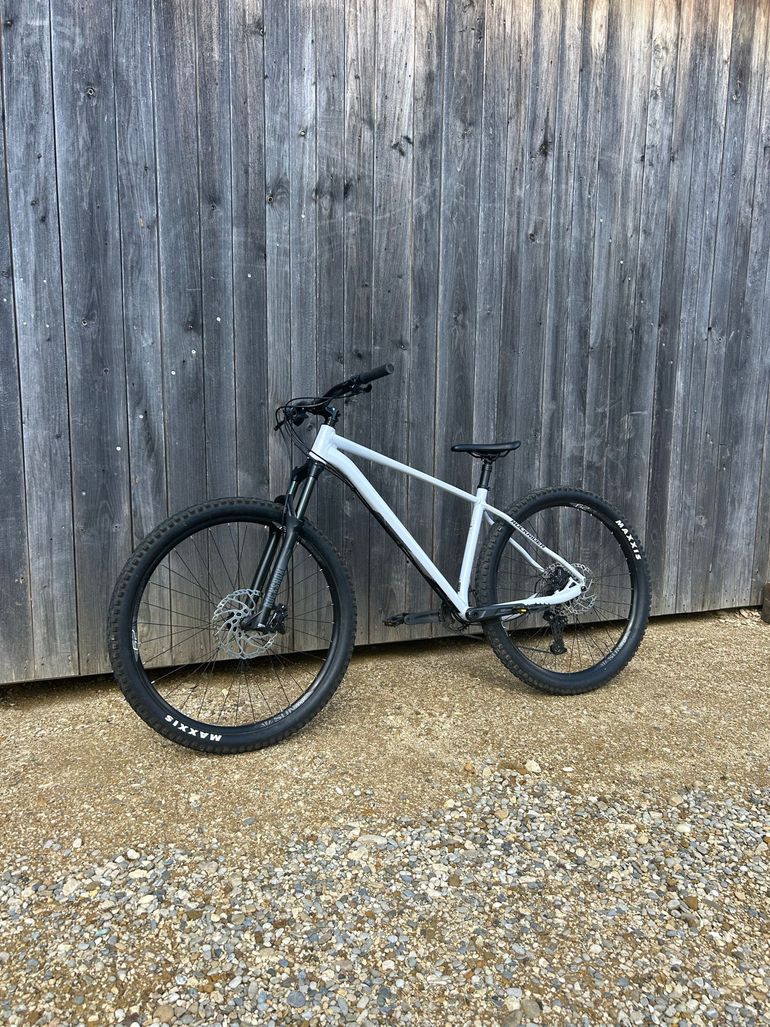 Used ROCKRIDER Hardtail Shimano Deore 2021 Mountainbike, White — image 1 of 9