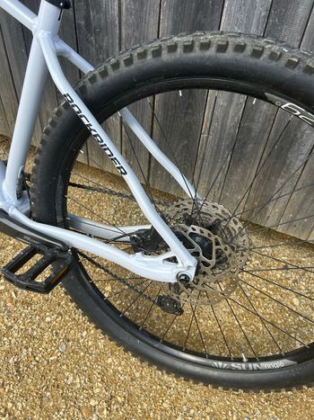 Used ROCKRIDER Hardtail Shimano Deore 2021 Mountainbike, White — image 4 of 9
