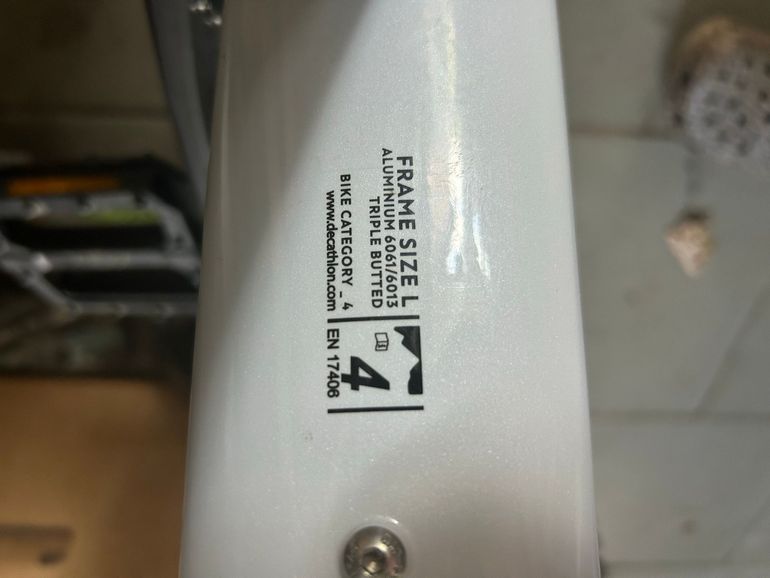 Used ROCKRIDER Hardtail Shimano Deore 2021 Mountainbike, White — image 7 of 9
