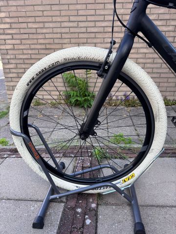 Tweedehands Cannondale Bad Boy 1 2019 2019 Urban — afbeelding 5 van 9