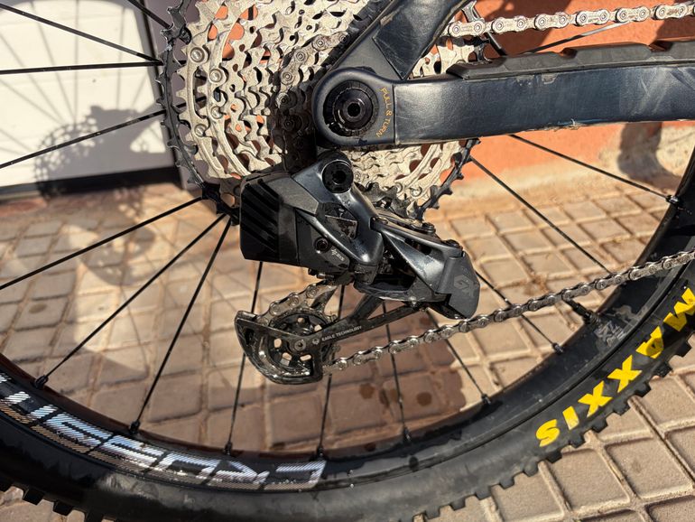 Used Orbea RISE M10 2022 2022 Mountainbike — image 6 of 15