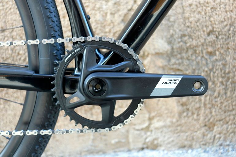 Used BMC URS THREE 2024 2024 Road & Gravel, Black — image 11 of 13