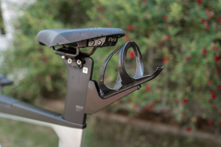 Used Canyon Speedmax CFR Disc eTap 2022 2022 Road & Gravel, Light Gray — image 10 of 16