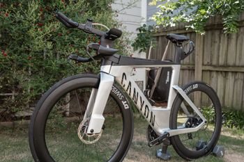 Used Canyon Speedmax CFR Disc eTap 2022 2022 Road & Gravel, Light Gray — image 15 of 16