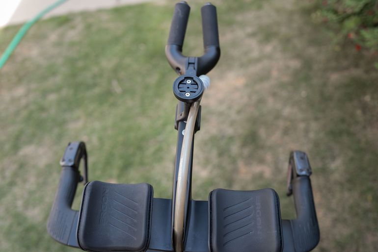 Used Canyon Speedmax CFR Disc eTap 2022 2022 Road & Gravel, Light Gray — image 9 of 16