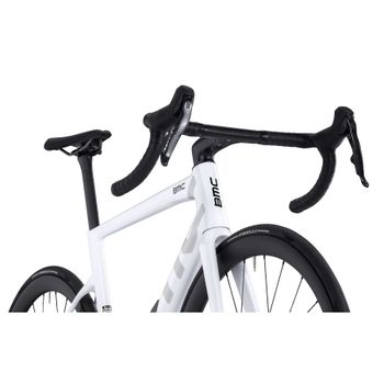 Used BMC Teammachine SLR 01 THREE 2026 2026 Road & Gravel — image 4 of 6