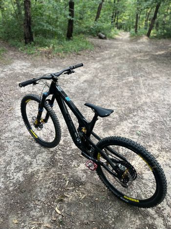 Used Propain SPINDRIFT 5 CF Factory 2024 2024 Mountainbike, Black, 29 — image 3 of 3