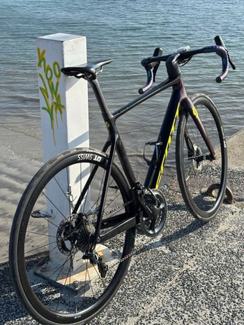 Used Scott Addict RC Pro 2020 2020 Road & Gravel, Purple — image 2 of 4