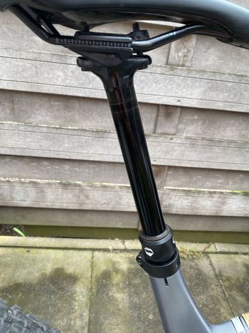 Used Canyon Neuron CF 9.0 2020 2020 Mountainbike, Negro — image 4 of 5