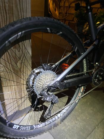 Used Canyon Neuron CF 9.0 2020 2020 Mountainbike, Black, 27.5, 29 — image 3 of 3
