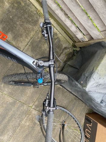 Used Canyon Neuron CF 9.0 2020 2020 Mountainbike, Negro — image 5 of 5
