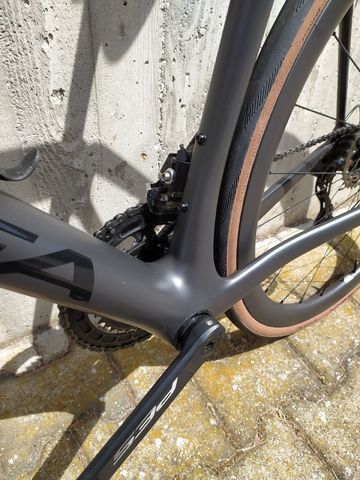 Käytetty Orbea ORCA M30 2025 2025 Road & Gravel — kuva 5 / 14