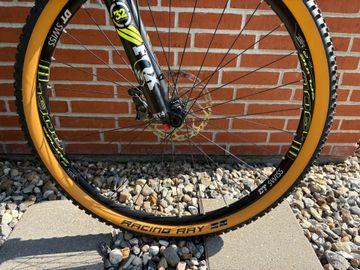 Stevens Colorado Shimano Deore XT 2020 Mountainbike usato, Grigio chiaro — immagine 9 di 10