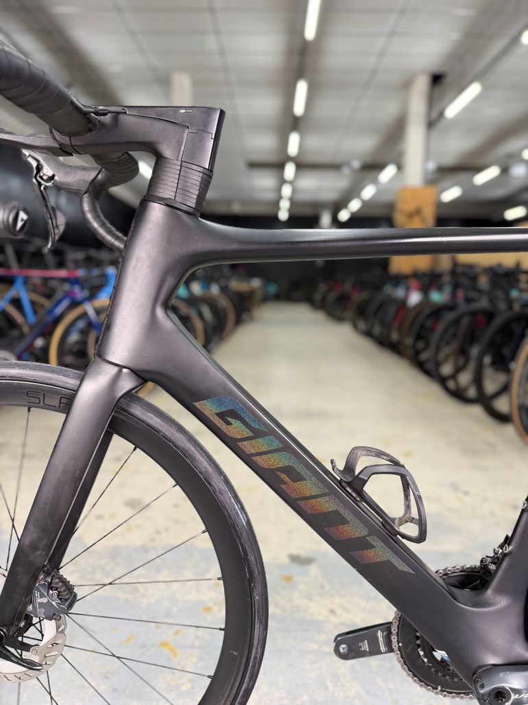 Used Giant Propel Advanced Carbon 2021 Road & Gravel, Black — image 17 of 20
