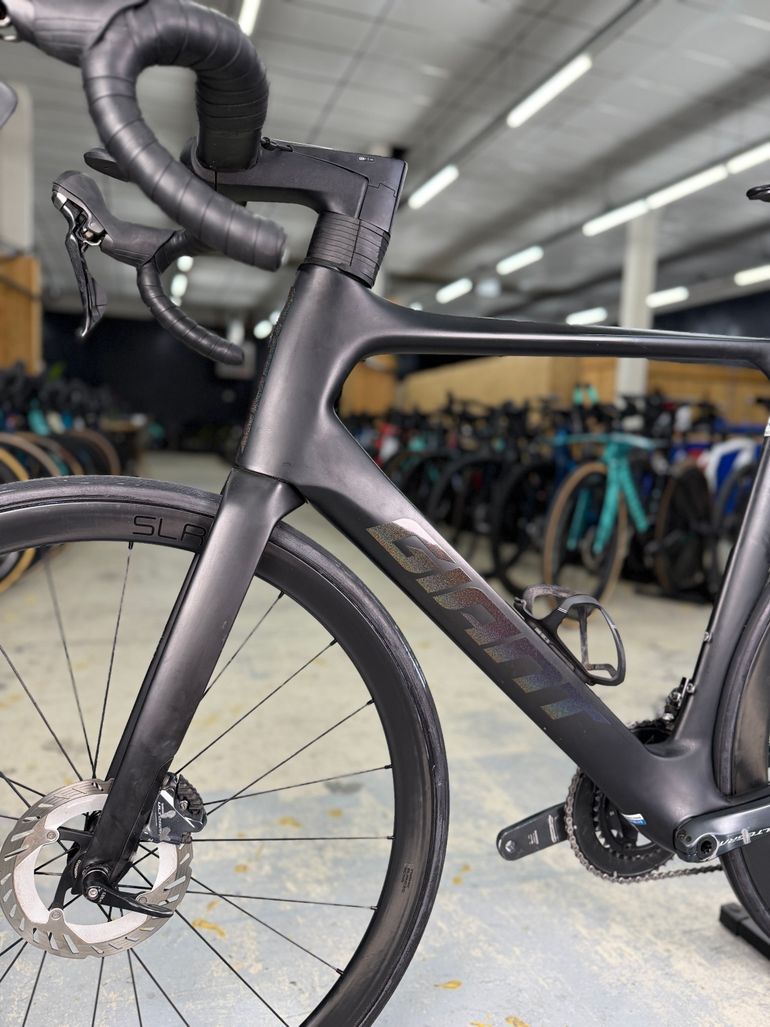 Used Giant Propel Advanced Carbon 2021 Road & Gravel, Black — image 15 of 20