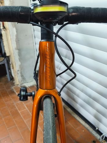Used giant TCR Advanced pro 0 2022 Giant TCR Advanced pro 0 2022 Custom Shimano Ultegra Di2 2022 Road & Gravel — image 3 of 5