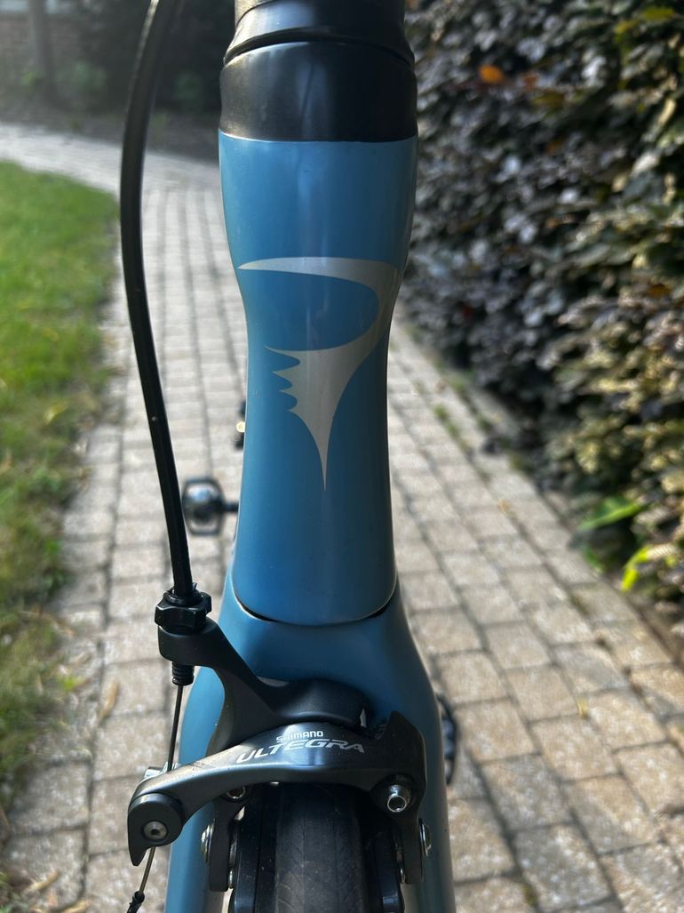 Used Pinarello Dogma Shimano Ultegra 2021 Road & Gravel, Blue — image 8 of 9