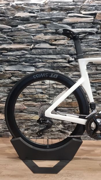 Used Canyon Aeroad CF SLX 7 Di2 2026 2026 Road & Gravel, White — image 9 of 20