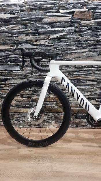 Used Canyon Aeroad CF SLX 7 Di2 2026 2026 Road & Gravel, White — image 19 of 20