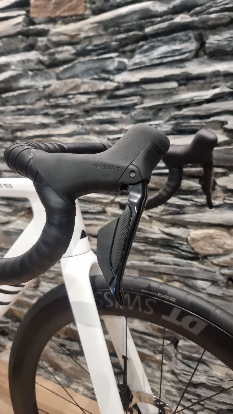Used Canyon Aeroad CF SLX 7 Di2 2026 2026 Road & Gravel, White — image 8 of 20