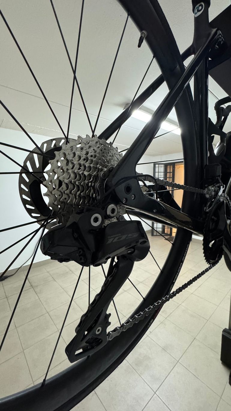 Used Trek Emonda Shimano 105 Di2 2024 Road & Gravel, Black — image 2 of 8