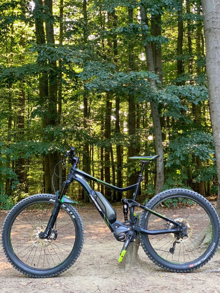 Used Merida eONE-TWENTY 500 2017 2017 Mountainbike — image 1 of 3