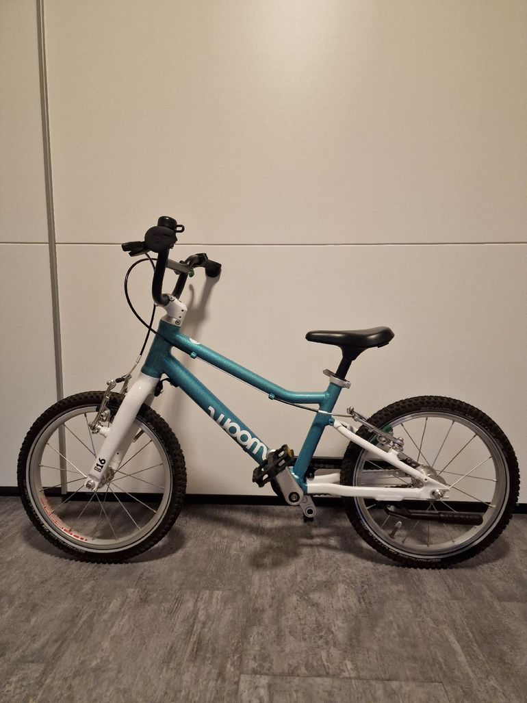 Used woom ORIGINAL 3 AUTOMAGIC 2024 2024 Youth, Blue — image 2 of 4