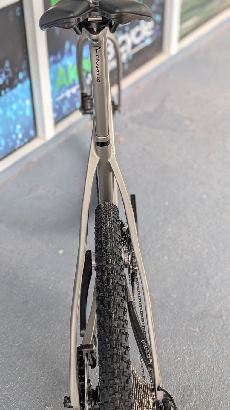 Used Pinarello GREVIL F5 - SHIMANO GRX 610 2024 2024 Road & Gravel, Light Gray — image 5 of 5