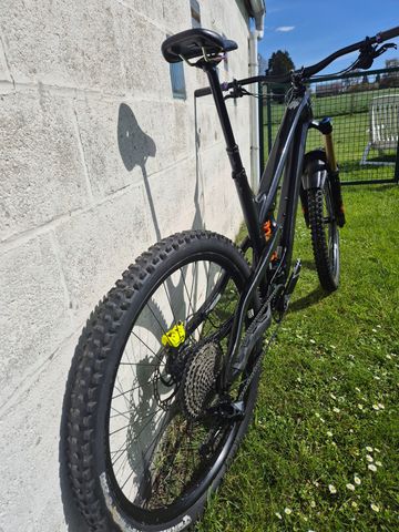 Propain SPINDRIFT 4 CF 29 Performance 2024 2024 Mountainbike usato, Nero — immagine 4 di 14