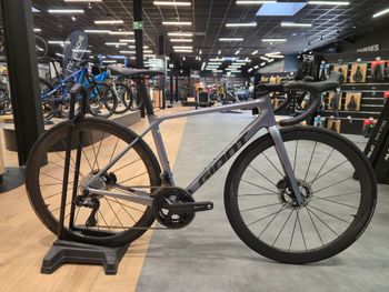 Used Giant TCR Advanced Pro 0 KOM 2026 2026 Road & Gravel