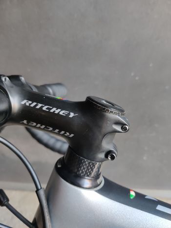 Giant TCR Advanced Pro 2 Disc 2020 2020 Road & Gravel d'occasion — image 7 sur 11