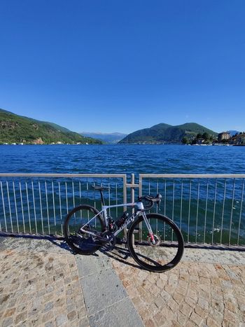 Used Giant TCR Advanced Pro 2 Disc 2020 2020 Road & Gravel, Light Gray — image 2 of 3