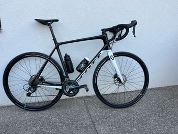 Used Scott Addict 30 disc 2019 2019 Road & Gravel