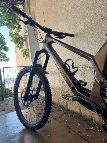 Used Norco Range C2 2023 2023 Mountainbike, Nero — image 6 of 7